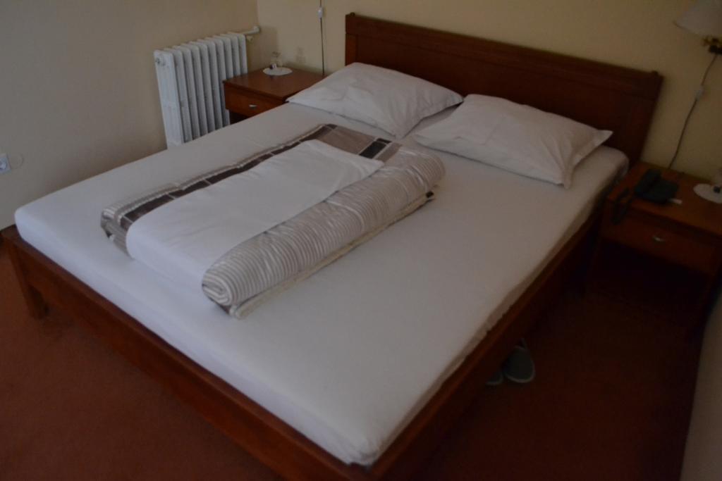 Ada Hotel SJJ Pokoj fotografie